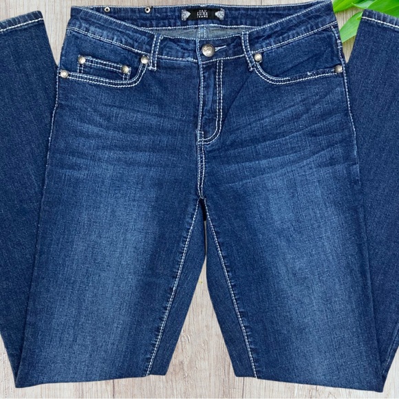 Jeans Capri Bleu Foncé Tru LUXE Avec Poches Embellies - Taille 14 - Occasion Très Bon état